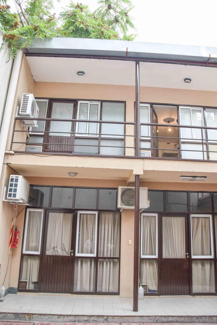 Apartamentos Quinta Seccion Мендоса Экстерьер фото